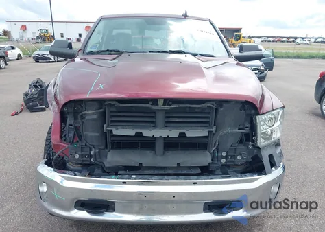 2016 Ram 1500 Big Horn z USA, uszkodzony, nr VIN 3C6JR7EGXGG185597